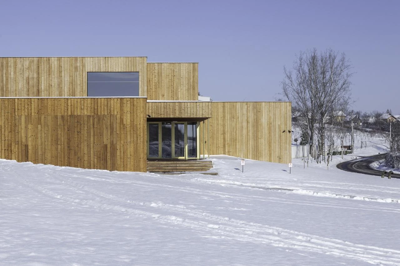 Smartware clt office building saldabagiu de munte 0